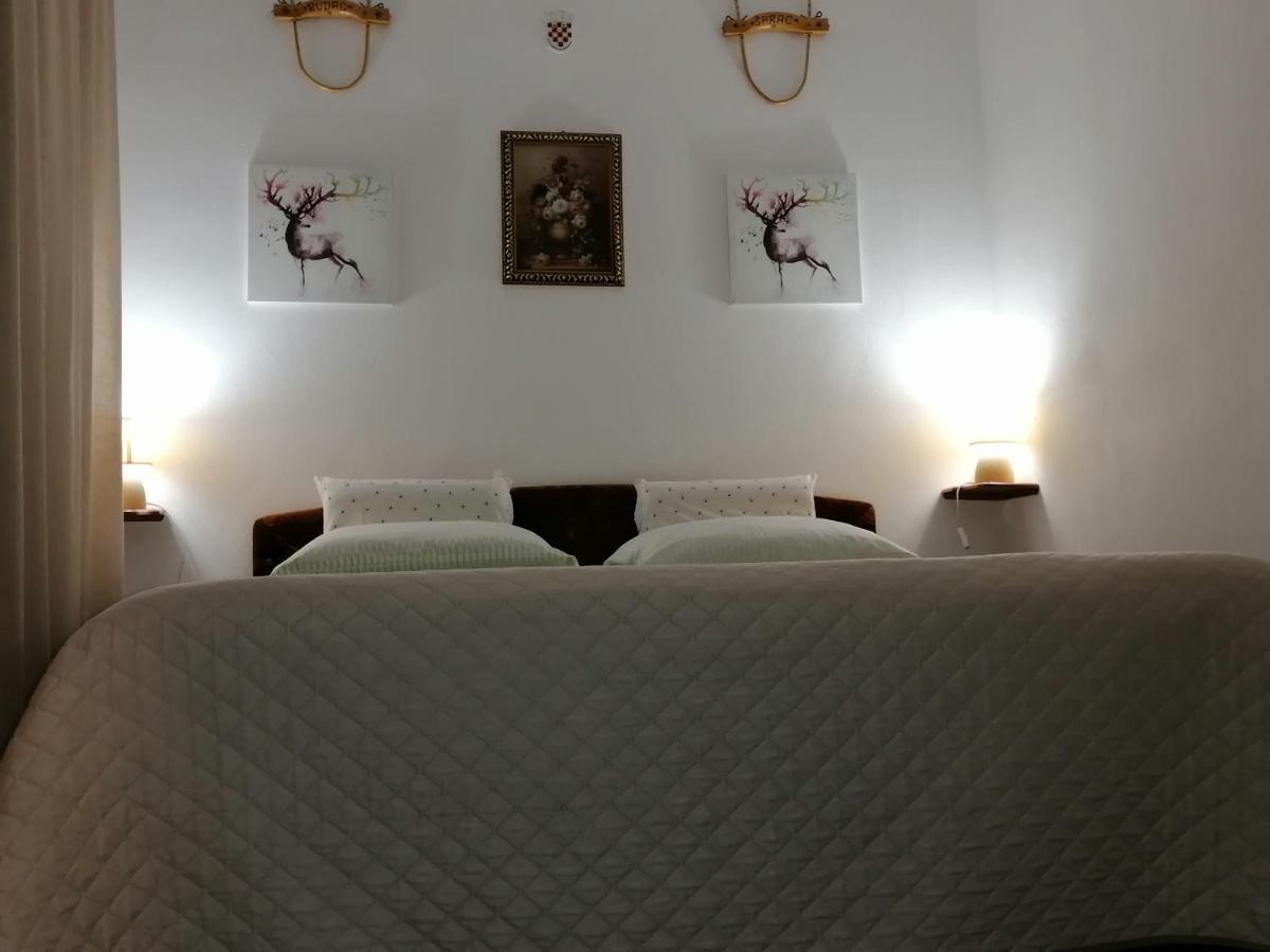 Apartment Špehar Seliste Dreznicko Bagian luar foto